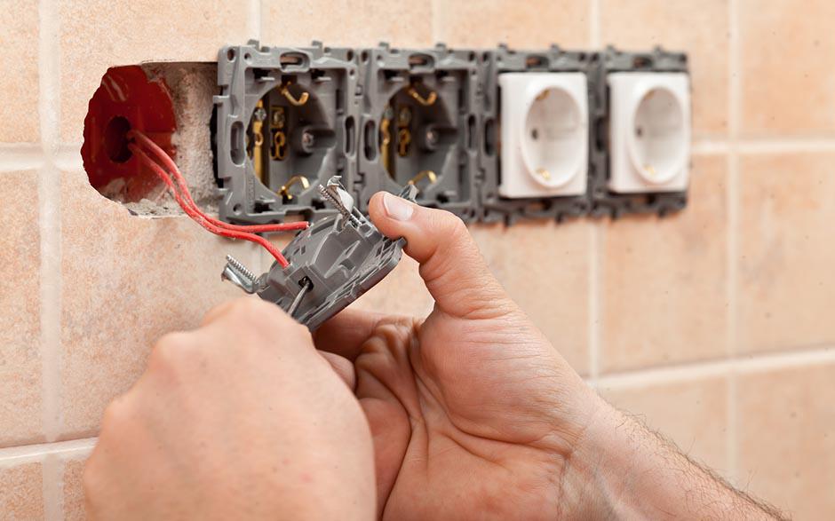 électricien de maintenance Igny
